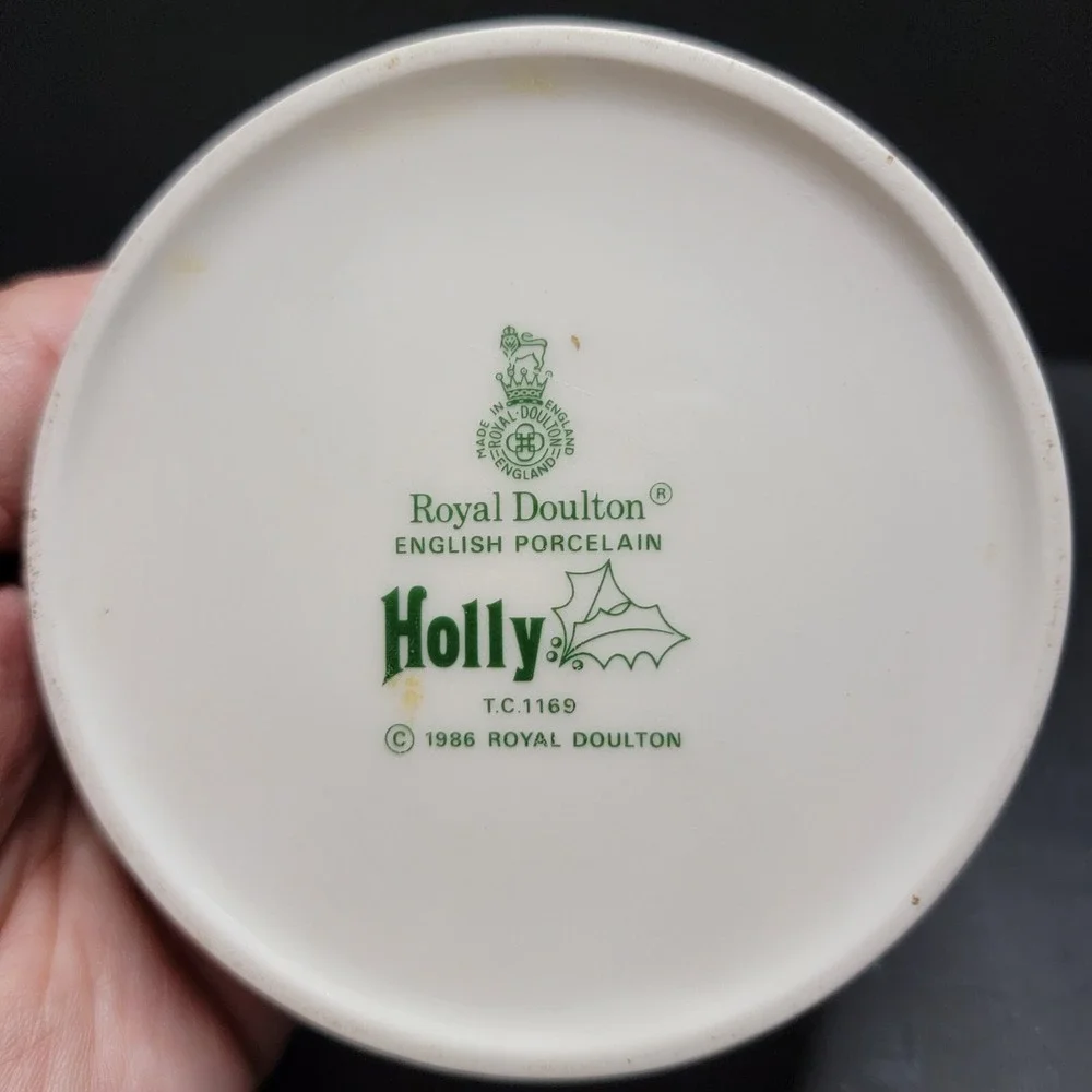 Royal Doulton English Porcelain Vintage Holly Pointsetta  Dresser Jar 1986